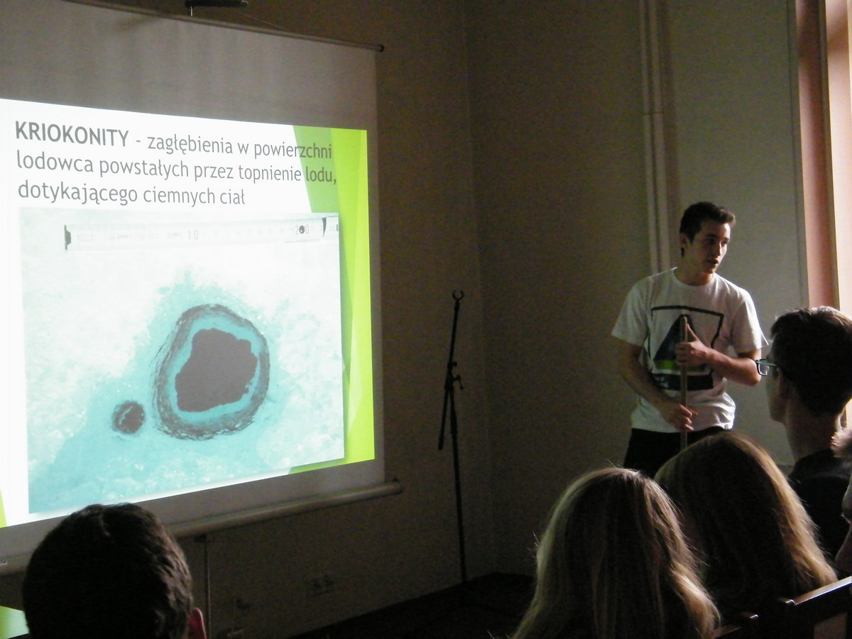 „Dwunastka” na Festiwalu Naukowym