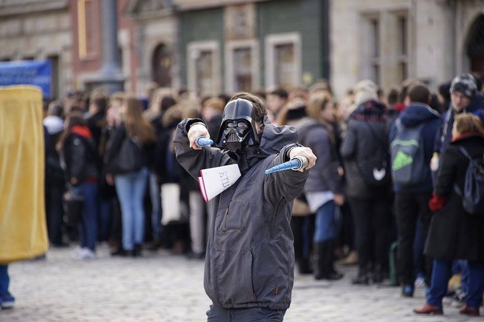 „Dwunastka” zatańczyła dla Fredry